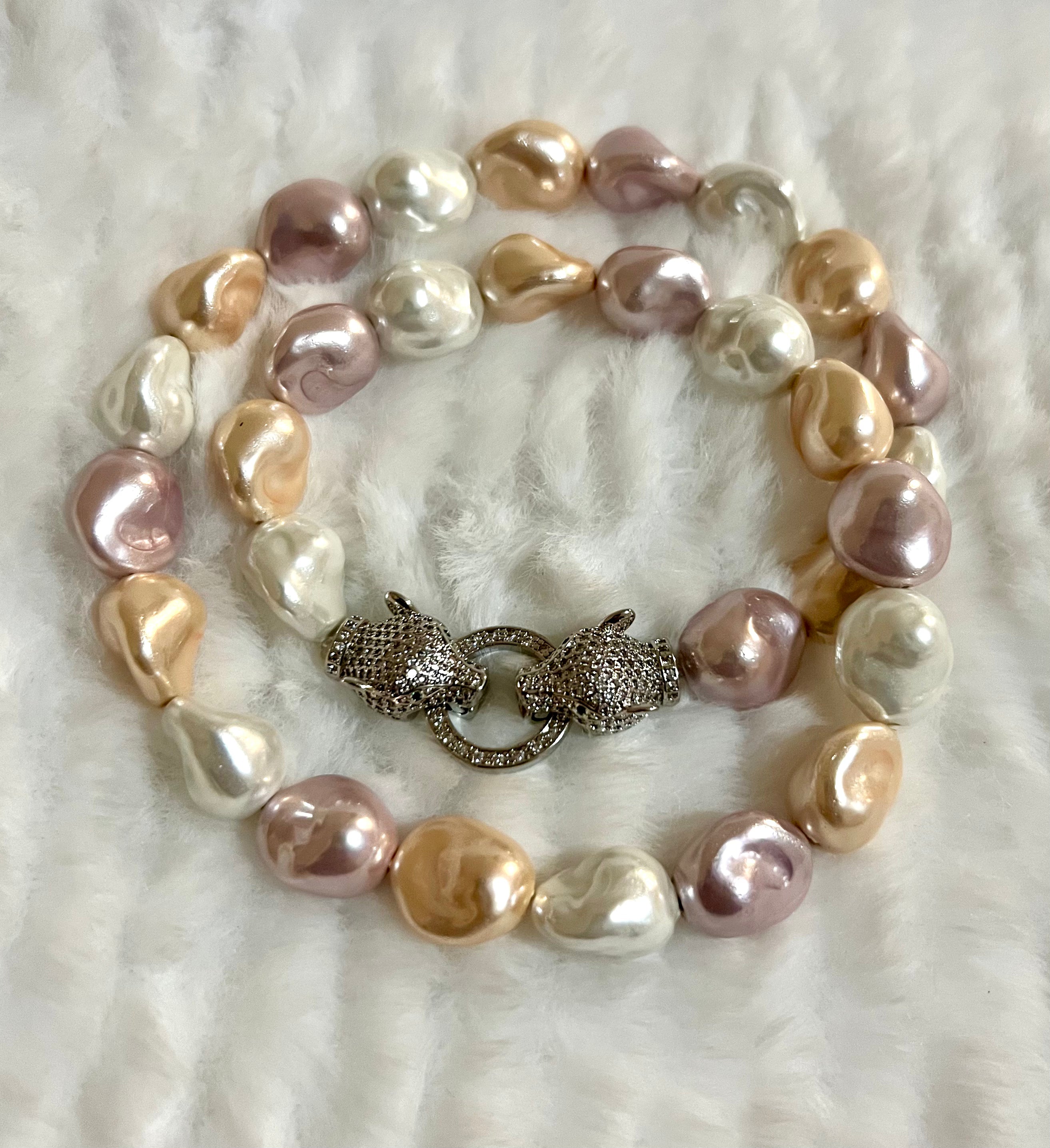 Shell Pearl Elegance