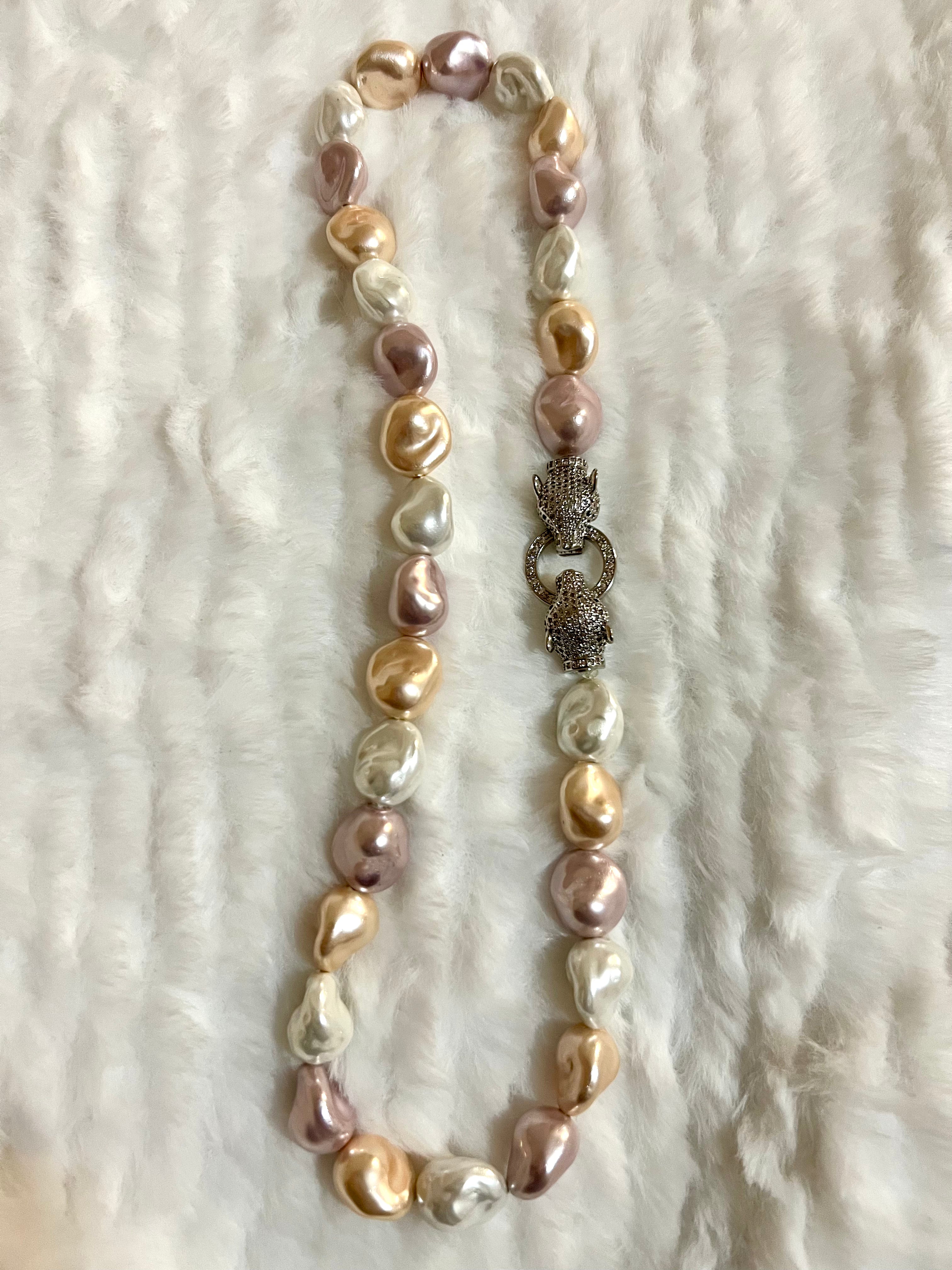 Shell Pearl Elegance